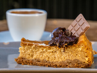 Chocolate cheesecake with coffee