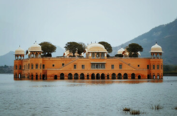 A lanscape view of the Jal Mahal water palace in Jaipur, Rajasthan, India
