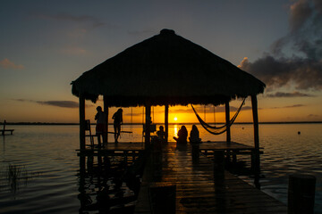 Conjunto de vistas y paisajes de la laguna de Bacalar, Quintana Roo