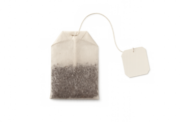 Unused tea bag with blank label against transparent backdrop, ready for personalized branding and creative design applications
