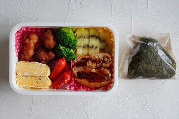 小学校6年生のの子供用に作ったお弁当