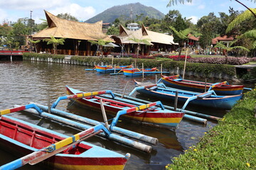 Ulun Danu Lake Temple Boat Tour, Bali, April 30, 2025