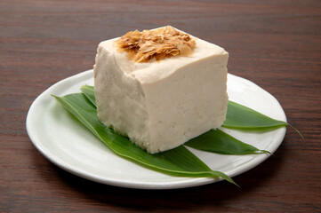 沖縄の伝統食品、島豆腐