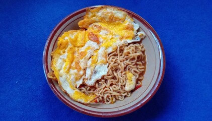 Creamy Egg and Shredded Chicken Breakfast Bowl