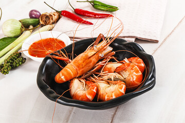 Boiled tiger prawn with sauce