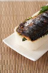 家庭で作る手作り焼き鯖寿司