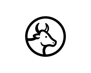 Obraz premium Line art cow head logo for identity