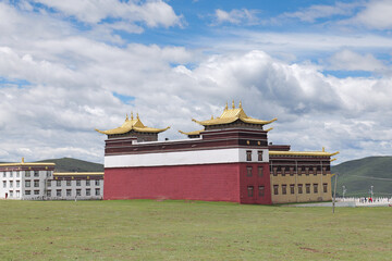 Obraz premium Minyag Monastery, Sacred Land of Tibetan Buddhist Practitioners