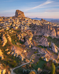 View to the Uçhisar village.