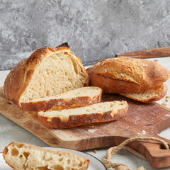 Selbstgebackenes Brot