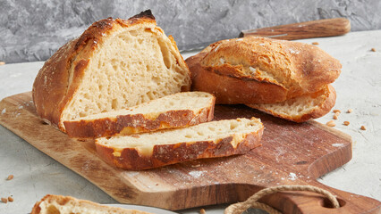 Selbstgebackenes Brot