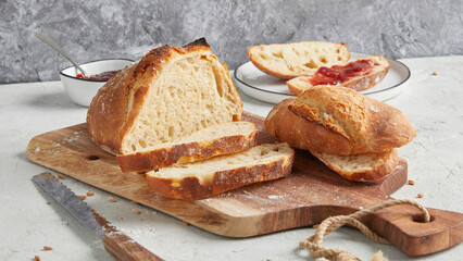 Selbstgebackenes Brot