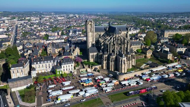 Le Mans Cathedral, Saint-Julien, March&eacute; des Jacobins, historic city center, Sarthe, France. Aerial forward