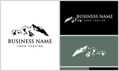 Fototapeta premium Mountain Logo Design Variations. (1)