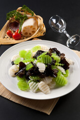 Stir-fried black fungus, lettuce and yam