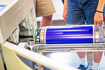 change drum with environmentally friendly rice-based blue paint in risograph