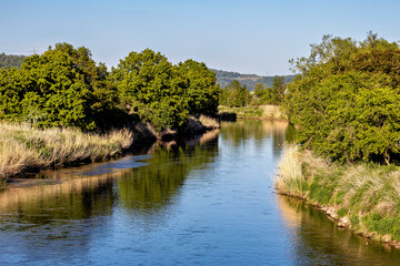 Obraz premium The River of Werra in the Werra Valley at Herleshausen