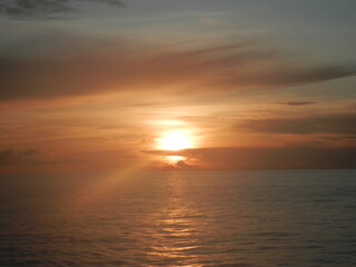 Fototapeta premium sunset over the sea