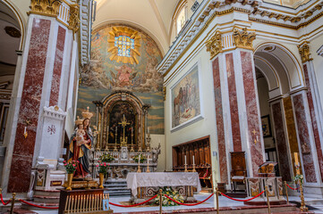 Isernia. The Cathedral of St. Peter the Apostle 030525