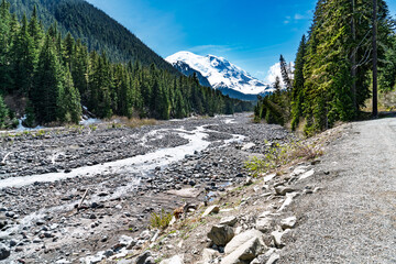 Fototapeta premium Landmark River Landscape