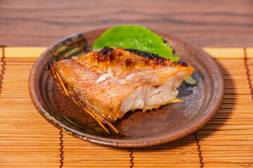 焼魚　赤魚の粕漬け