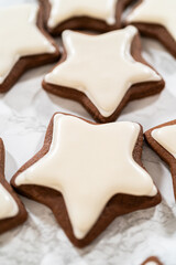 Perfectly Icing Star Cookies with Royal Icing