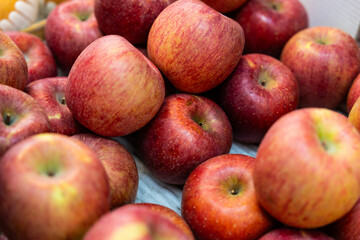 apples on sale at the market