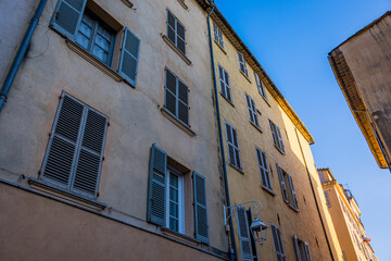 Naklejka premium Dans les rues de Toulon ville de la méditerranée en France