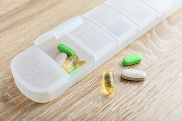 7-Day Pill Organizer with Contoured Bottoms.