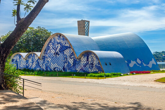 Belo Horizonte, Minas Gerais, Brazil - June 5, 2025: St Francisco de Assis Church, Touristic Attraction, Part of the Pampulha Modern Ensemble (Lagoa da Pampulha)
