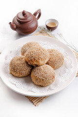 Cantonese-style Longjing pork