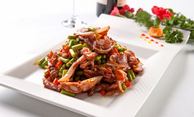 Hunan-style stir-fried pork head