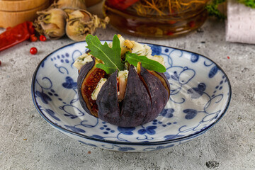 Fig with blue cheese and cedar