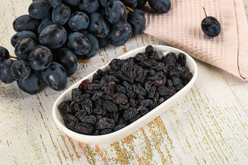 Dry ripe sweet blue raisin