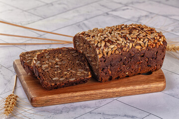 Browl rye bread with seeds