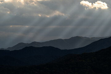 Obraz premium 展望台から眺める夕焼けの絶景 三重県鵜倉園地