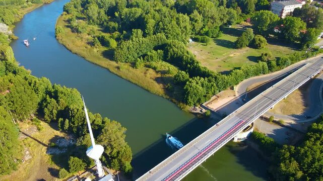 Puente Caucau Barco