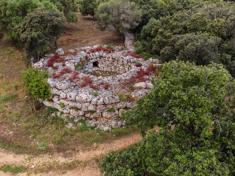 Binifat Talayot, circular Talayot ​​on the Sencelles Costitx Archaeological Route, Mallorca, Balearic Islands, Spain