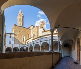 Fototapeta premium FLORENCE, ITALY - MARCH 17, 2025: The atrium of Badia Fiorentina building.