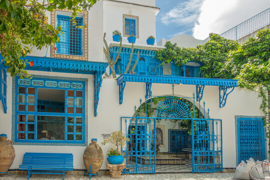 Sidi Bou Sa&iuml;d, Tunisie - 17 avril 205 : Mus&eacute;e Dar El Annabi, maison traditionnelle de la culture Tunisienne.