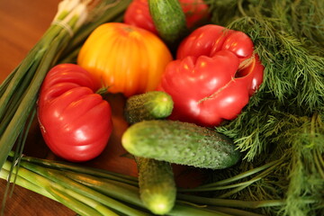   Fresh Garden Vegetables on Rustik background