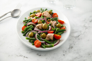 Nicoise salad with tuna and green bean
