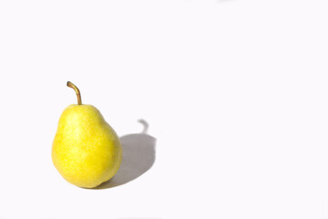 Pear with a white vinyl background, product photography in a studio in Tucumán