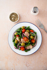 Nicoise salad with tuna and green bean