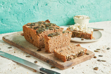 Roggen-Schrot Brot