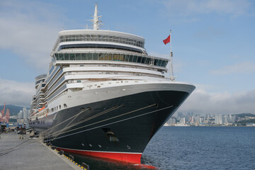 Classic ocean liner cruiseship cruise ship Elizabeth in port of Busan Pusan, South K with...