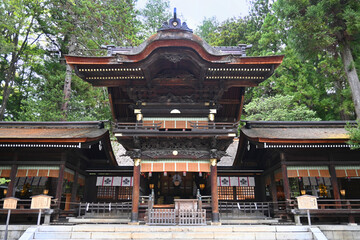 長野県の諏訪大社 下社秋宮 幣拝殿