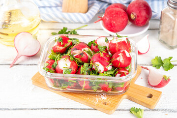 Viral smashed radish salad