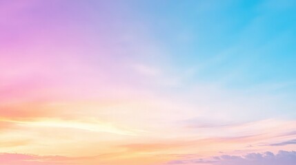Obraz premium Beautiful sky displaying vibrant colors of a pastel sunset landscape