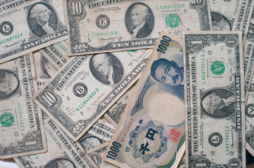 The yen and dollar